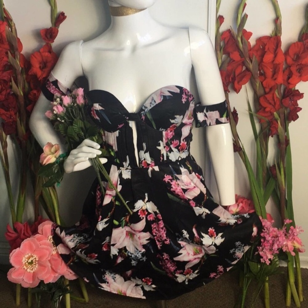 Angel Biba Mini Dress Off Shoulder Floral  NWT XS